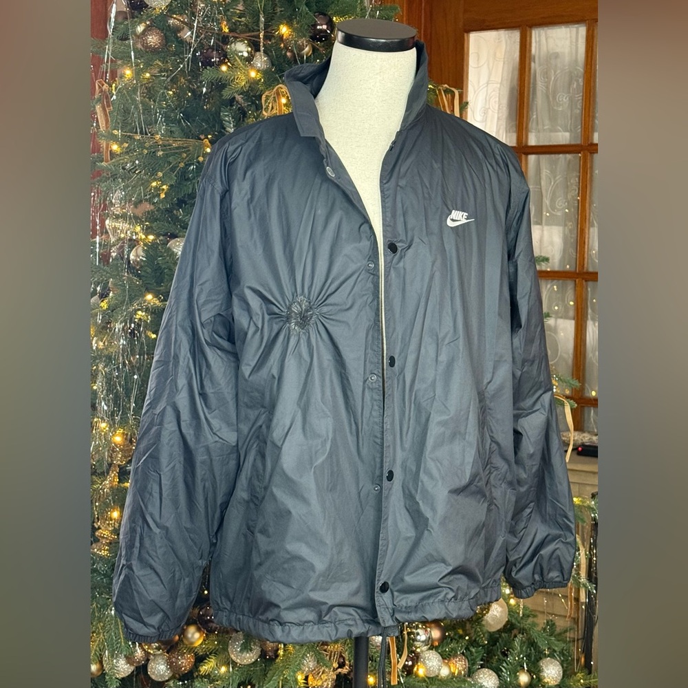 Nike Men's Gray Windbreaker Jacket with defect